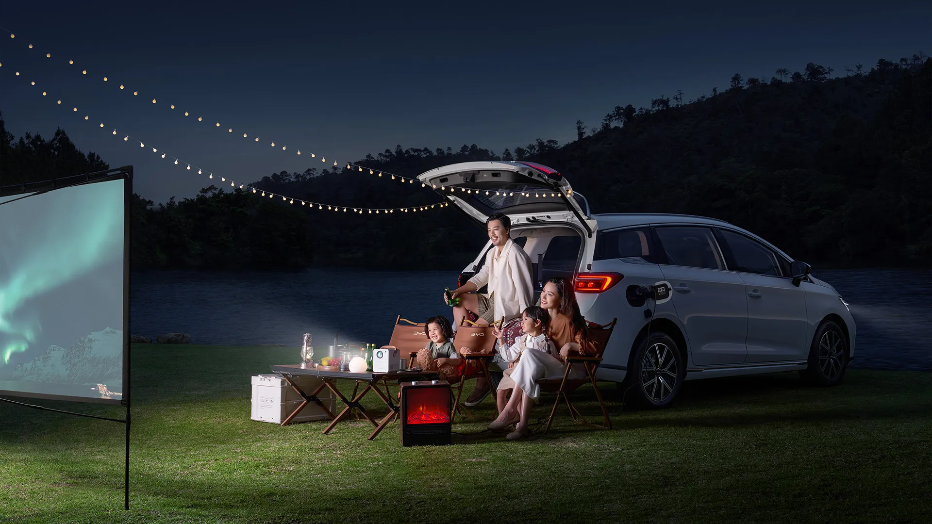 BYD M6 MPV điện trong không gian thiên nhiên